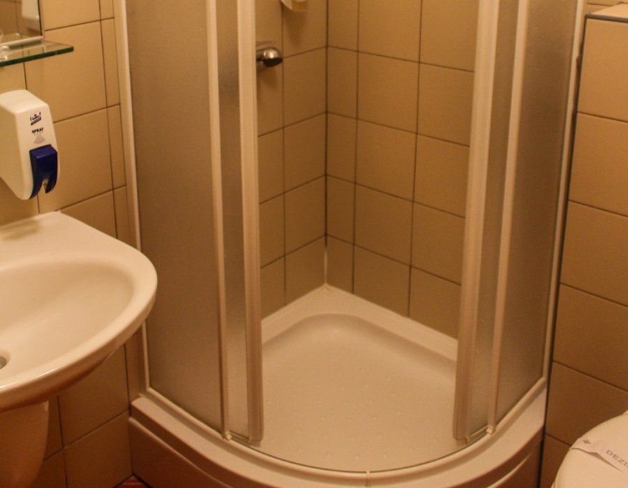 אומיסאליי Hotel Delfin מראה חיצוני תמונה